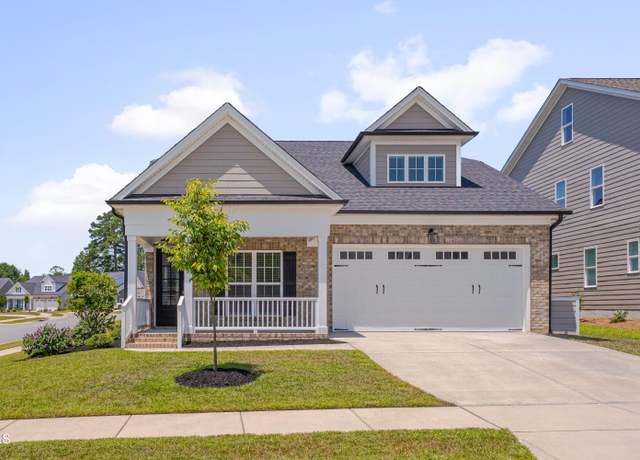 Property at 3020 High Plains Dr, Fuquay Varina, NC 27526, 4 beds, 3 baths