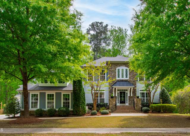 Property at 12833 Edsel Dr, Raleigh, NC 27613, 5 beds, 4.5 baths
