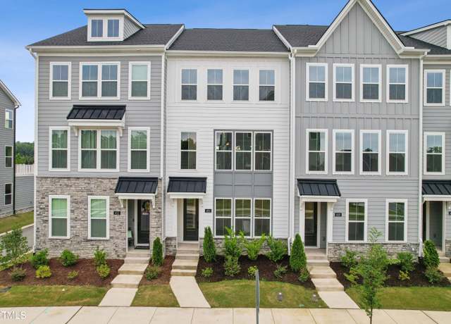 Property at 450 Billingshurst Way #198, Knightdale, NC 27545, 4 beds, 3.5 baths