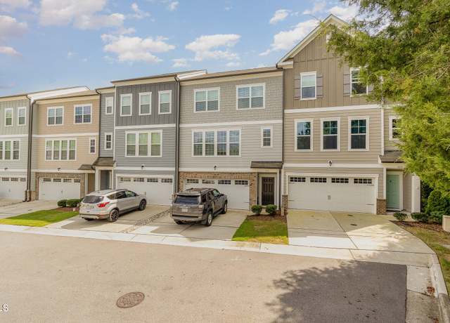 Property at 1415 Regents Ln, Apex, NC 27502, 3 beds, 3 baths