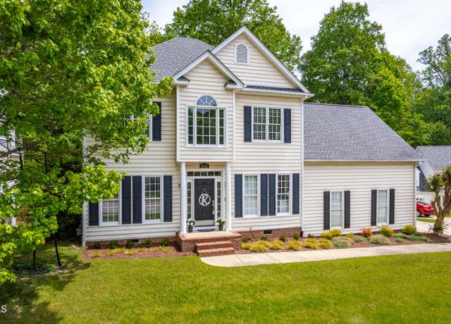 Property at 8600 Clivedon Dr, Raleigh, NC 27615, 3 beds, 3 baths