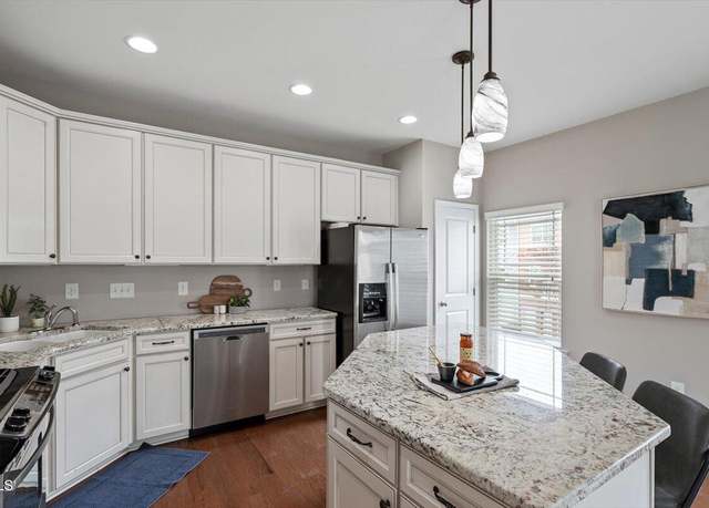 Property at 2060 Jersey City Pl, Apex, NC 27523, 3 beds, 3 baths