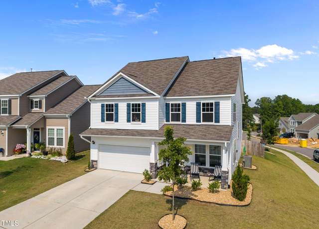 Property at 14 Shady Oaks Rd, Angier, NC 27501, 3 beds, 2.5 baths
