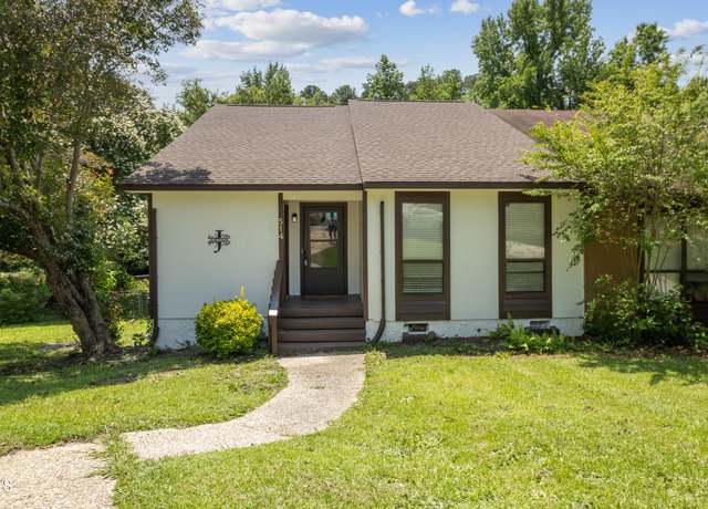 Property at 514 Toxaway Ct, Fayetteville, NC 28314, 2 beds, 2 baths
