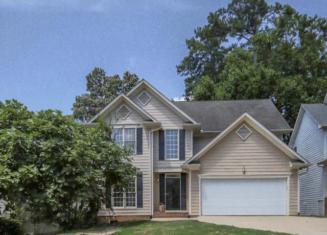 Property at 200 Purple Leaf Pl, Carrboro, NC 27510, 6 beds, 3.5 baths