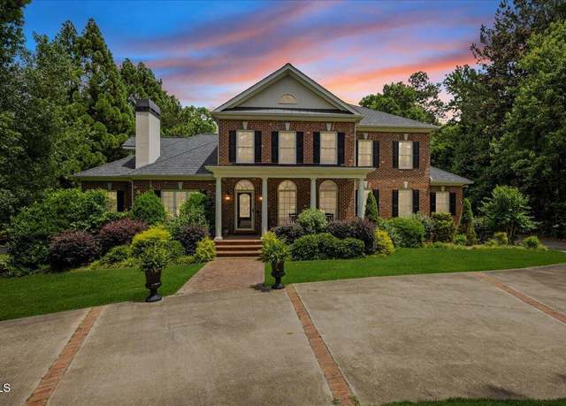 Property at 1009 Bentham Dr, Raleigh, NC 27614, 5 beds, 4 baths