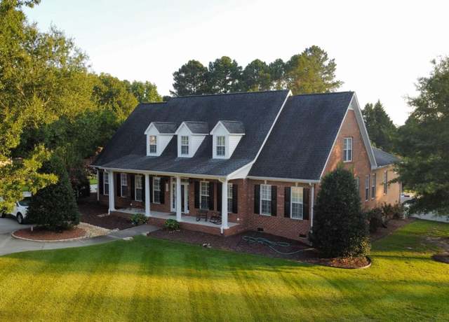 Property at 166 Weldon Dr, Clayton, NC 27520, 4 beds, 3.5 baths