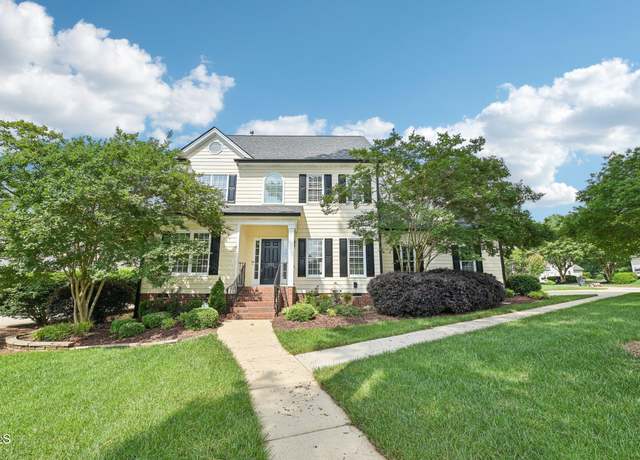 Property at 231 Heather Bluffs Dr, Garner, NC 27529, 4 beds, 2.5 baths