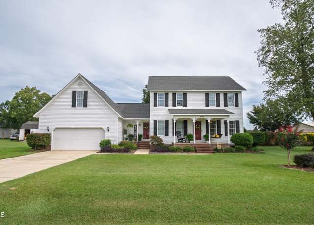 Property at 109 Christy Ln, Dunn, NC 28334, 3 beds, 3 baths