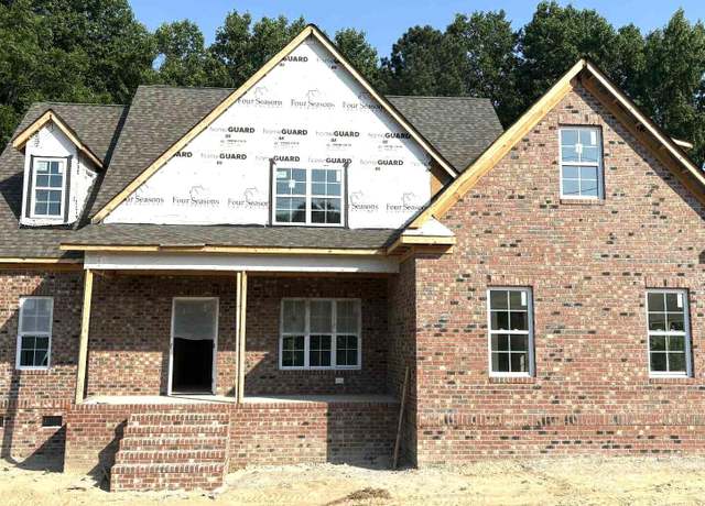Property at 1589 S Old Carriage Rd, Rocky Mount, NC 27804, 3 beds, 2.5 baths