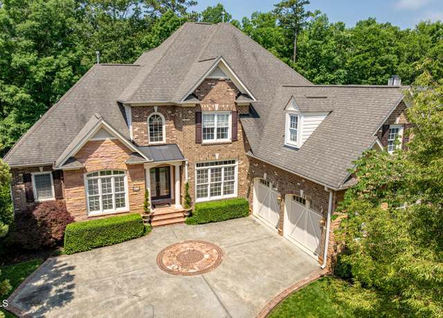 Property at 671 Bear Tree Crk, Chapel Hill, NC 27517, 4 beds, 3.5 baths