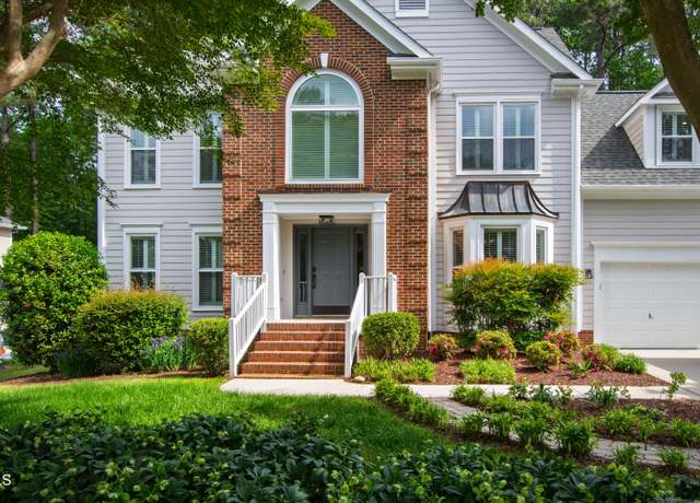 Property at 103 Tremont Cir, Chapel Hill, NC 27516, 4 beds, 3 baths