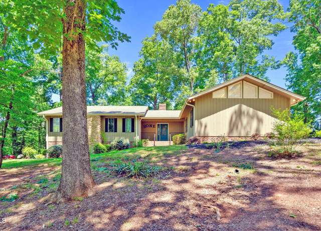 Property at 3216 Green Valley Dr, Sanford, NC 27330, 3 beds, 3 baths
