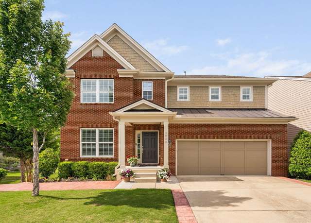 Property at 5028 Blue Jack Oak Dr, Cary, NC 27519, 5 beds, 4.5 baths
