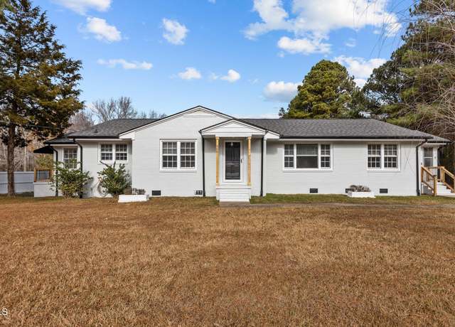 Property at 900 Roxboro Rd, Oxford, NC 27565, 3 beds, 2.5 baths