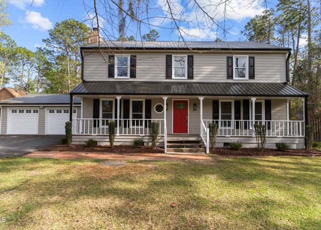 Property at 9993 N Olde Towne Wynd SE, Leland, NC 28451, 4 beds, 2.5 baths