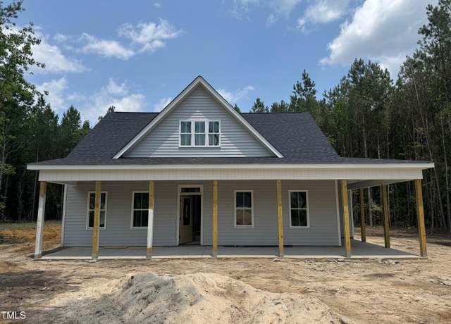 Property at 328 Green Pines Estates Dr, Kenly, NC 27542, 4 beds, 2.5 baths