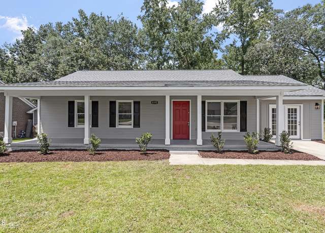 Property at 4332 Falls Dr, Hope Mills, NC 28348, 3 beds, 2 baths