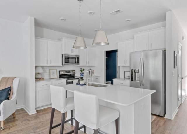 Property at 3667 Durwood Ln, Raleigh, NC 27604, 3 beds, 2.5 baths