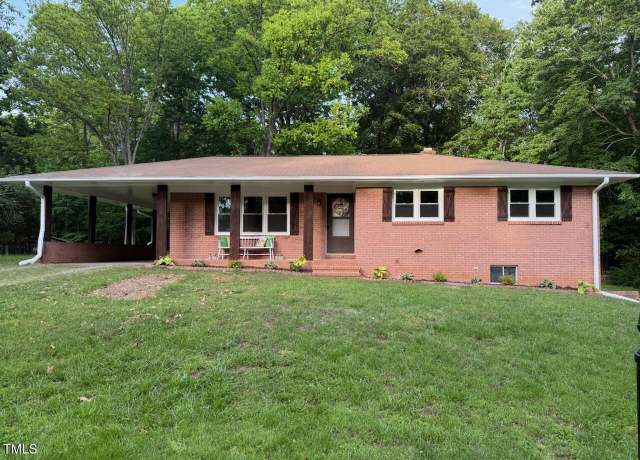 Property at 195 Horseshoe Rd, Madison, NC 27025, 3 beds, 2 baths