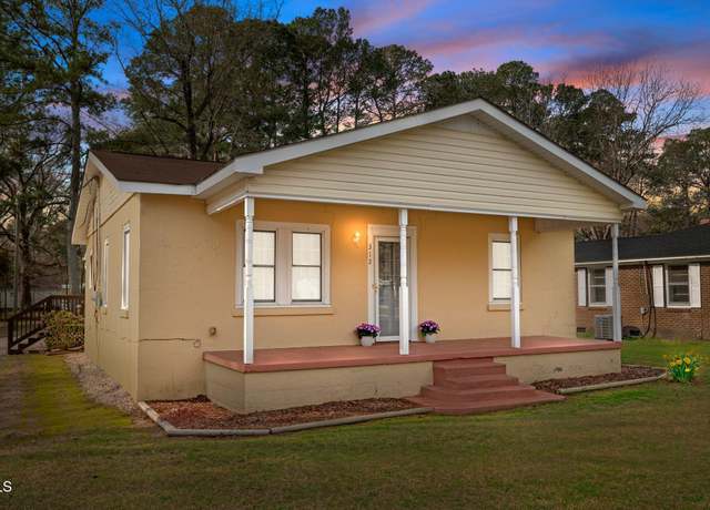 Property at 312 Greenwood Blvd, Princeville, NC 27886, 3 beds, 2 baths