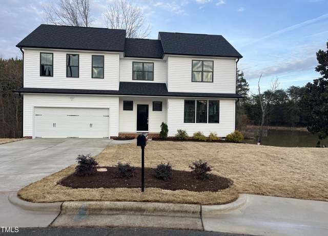 Property at 3204 Overlook Ct, Burlington, NC 27215, 4 beds, 2.5 baths