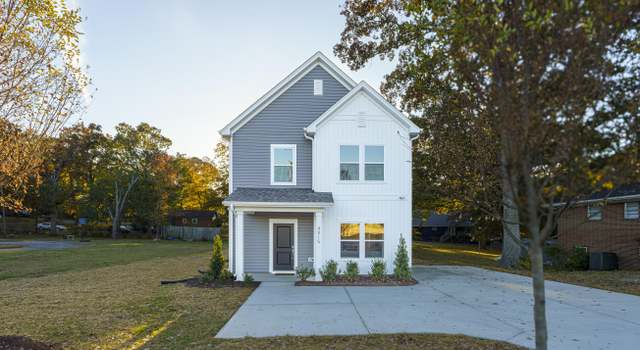 Property at 4815 N Roxboro St, Durham, NC 27704, 3 beds, 2.5 baths