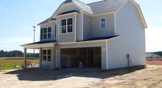 Photo of 5834 Panther Dr, Hope Mills, NC 28348