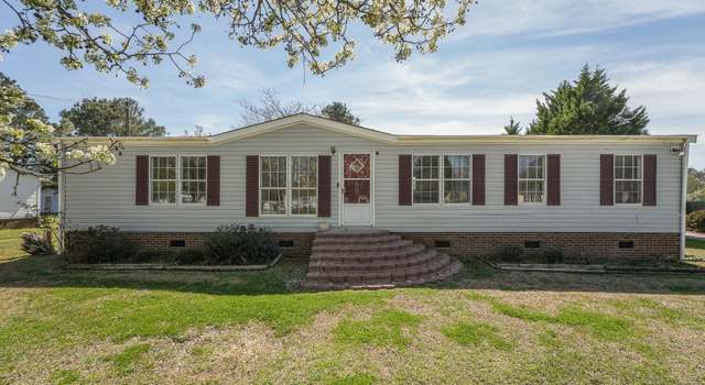 Photo of 206 Granite Dr, Lucama, NC 27851