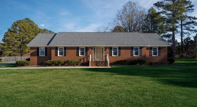 Photo of 610 Denim Dr, Erwin, NC 28339