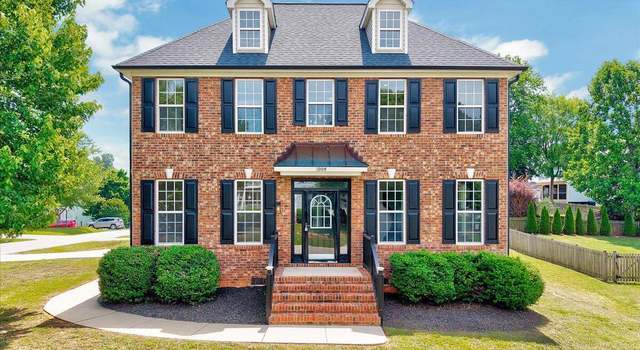 Photo of 1009 Sarazen Dr, Clayton, NC 27527