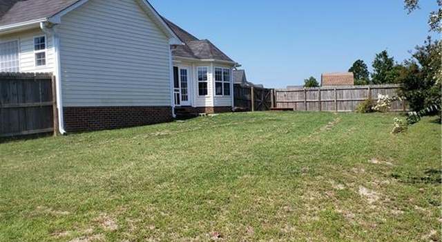 Photo of 73 Macon Ct, Sanford, NC 27332
