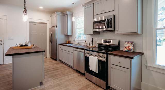 Photo of 211 Pearson St N, Wilson, NC 27893