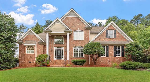 Photo of 312 Flint Point Ln, Holly Springs, NC 27540