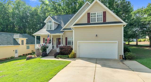 Photo of 200 Holly Branch Dr, Holly Springs, NC 27540