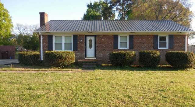 Photo of 1744 Prince Edward Dr, Elon, NC 27244