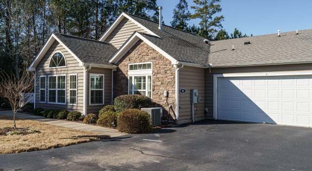Photo of 992 Blue Bird Ln, Wake Forest, NC 27587