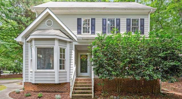 Photo of 201 Cobblestone Dr, Chapel Hill, NC 27516