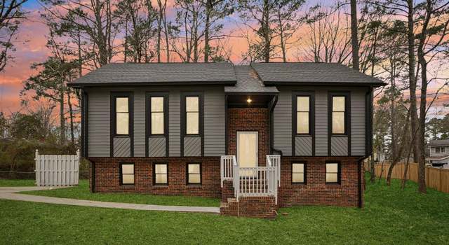 Photo of 1911 Stadium Dr, Durham, NC 27705