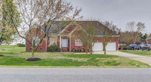 Photo of 1025 Rolling Farm Dr, Raleigh, NC 27603