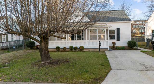 Photo of 8 Kingston Mill Ct, Durham, NC 27701