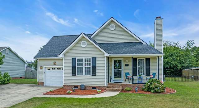Photo of 104 Roscommon Ln, Clayton, NC 27520