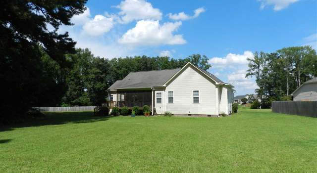 Photo of 80 Grouper Ct, Benson, NC 27504