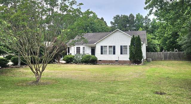 Photo of 1360 Honeycutt Rd, Willow Springs, NC 27592