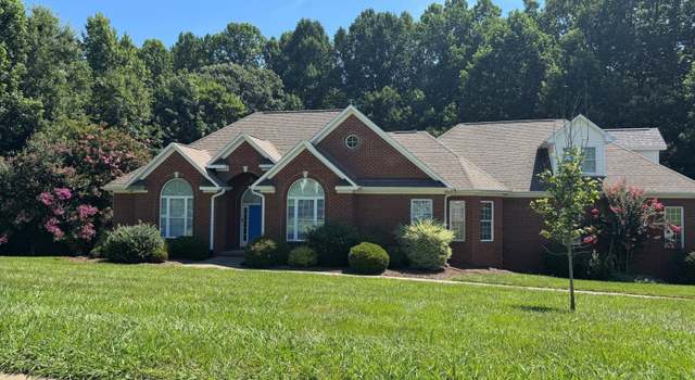 Photo of 357 Forest Lake Ct, Mebane, NC 27302