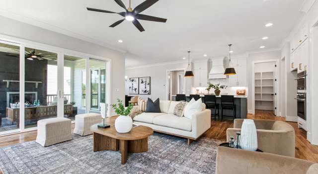 Photo of 928 Lily Claire Ln, Fuquay Varina, NC 27526