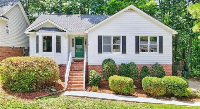 Photo of 112 Rock Pointe Ln, Cary, NC 27513
