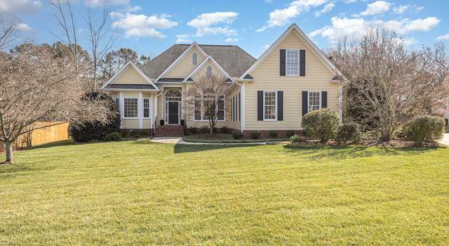 Photo of 3329 Oaklyn Springs Dr, Raleigh, NC 27606