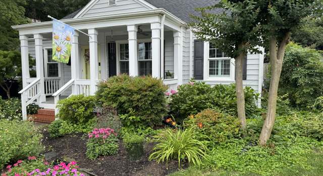 Photo of 1615 Bickett Blvd, Raleigh, NC 27608