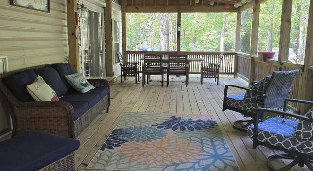 Photo of 102 Pima Ln, Louisburg, NC 27549